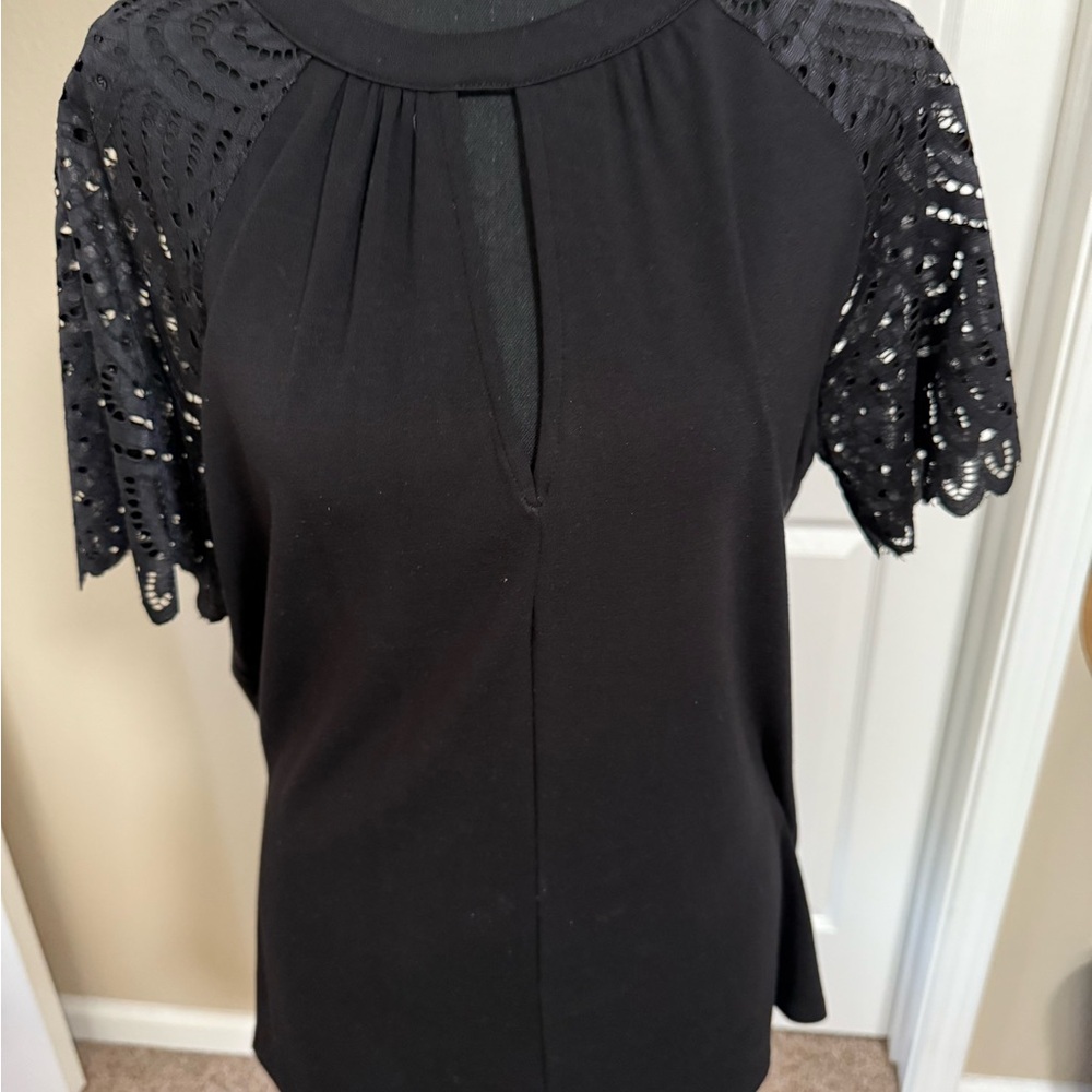 Chic Black Lace Sleeve Women's Blouse